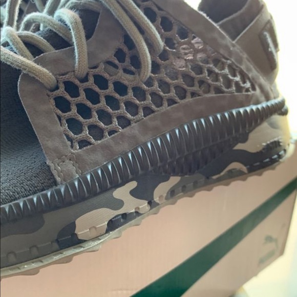 Puma - Picture 3 of 4